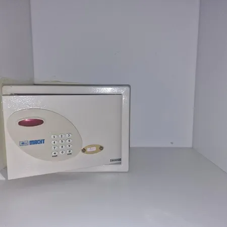 Skyaprt77m Jacuzzi Apartment *