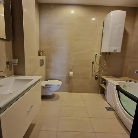 Skyaprt77m Jacuzzi Apartment Budva